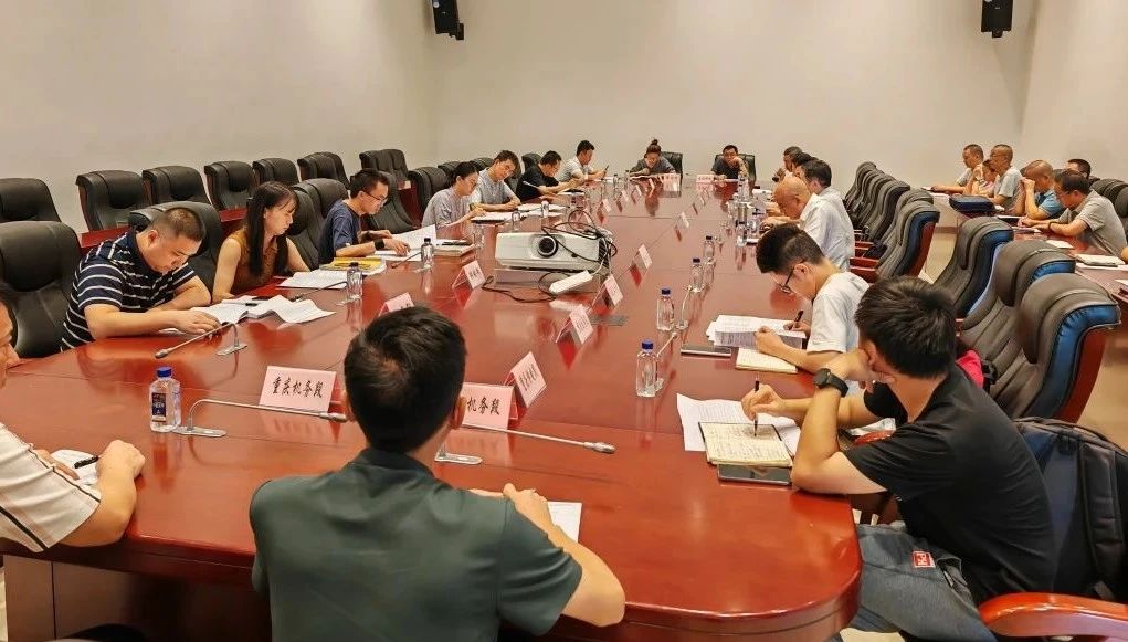 馬明澤帶隊赴成都鐵路局集團對接工作.jpg